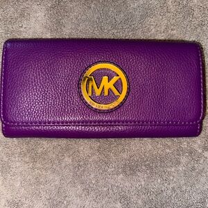 Michael Kors wallet